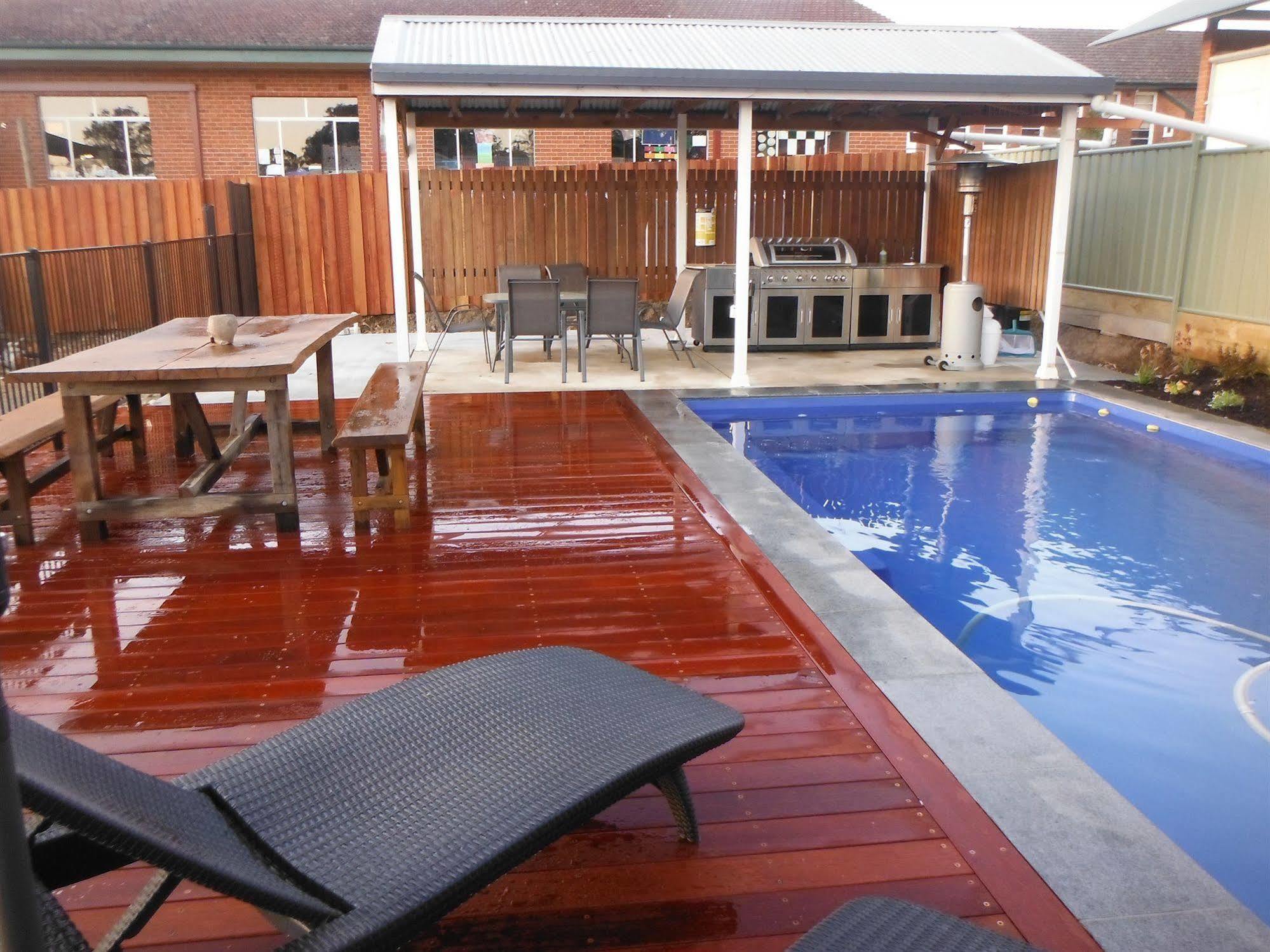 King Street Motel กลอสเตอร์ ภายนอก รูปภาพ